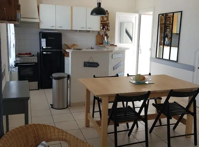 Maison Au Calme, Proche Centre Et Mer, Jardin Clos Le Croisic